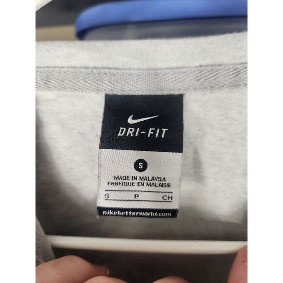 Nike Dri-Fit Hooded Workout Tank women's small - Picture 3 of 3